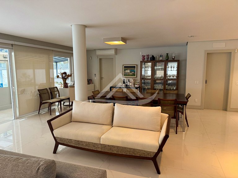 Mansão Piscina Elevador 180m Praia Jurere Internac