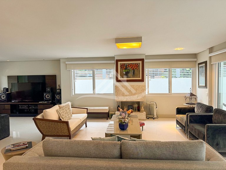 Mansão Piscina Elevador 180m Praia Jurere Internac