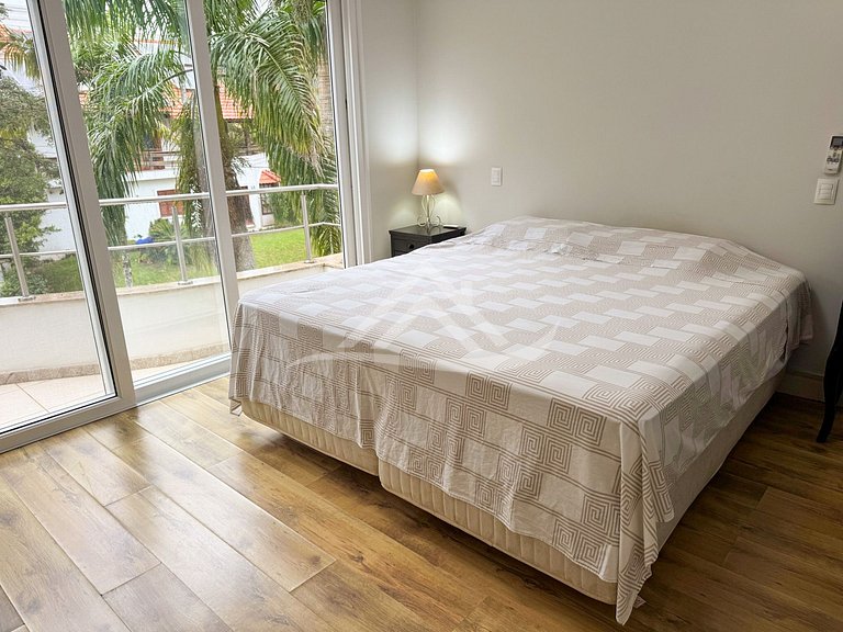 Mansão Piscina Elevador 180m Praia Jurere Internac