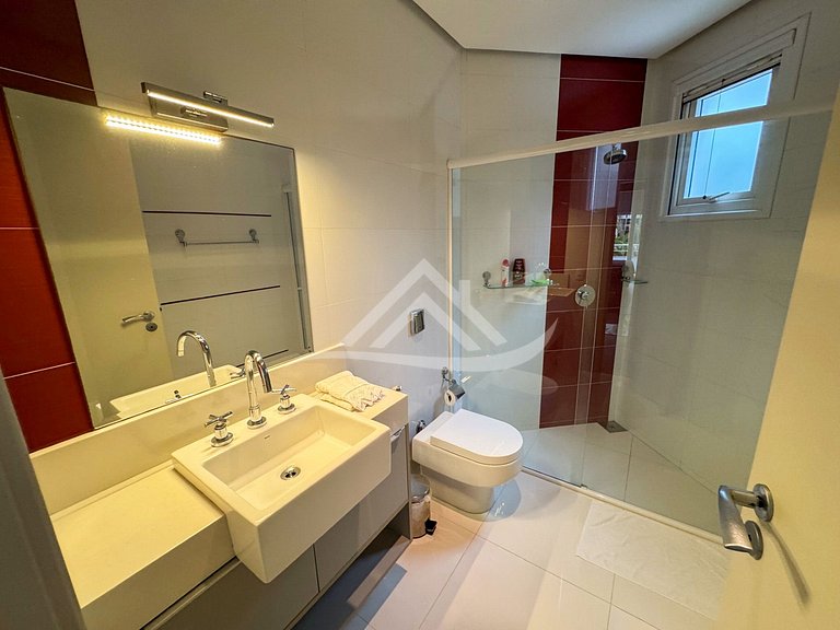 Mansão Piscina Elevador 180m Praia Jurere Internac