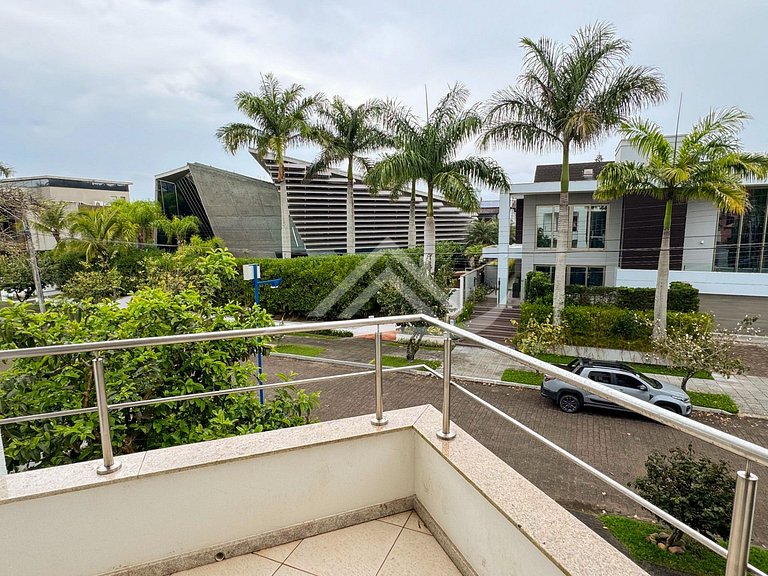 Mansão Piscina Elevador 180m Praia Jurere Internac