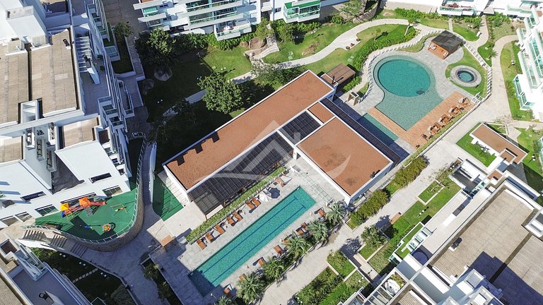 Incrível Jurere 3 Dorms. Lazer Completo