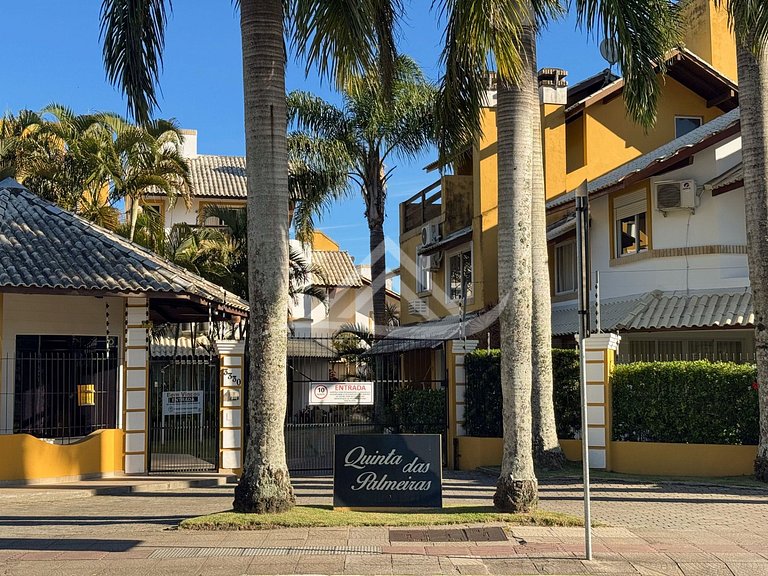 Condomínio Fechado Piscina 250m da Praia