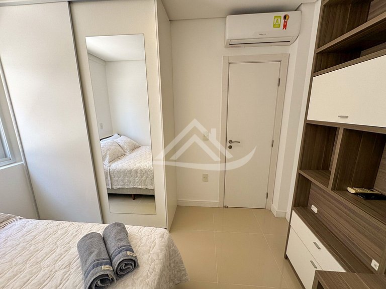 Lindo 2 Dorms. Jurere Excelente Localização