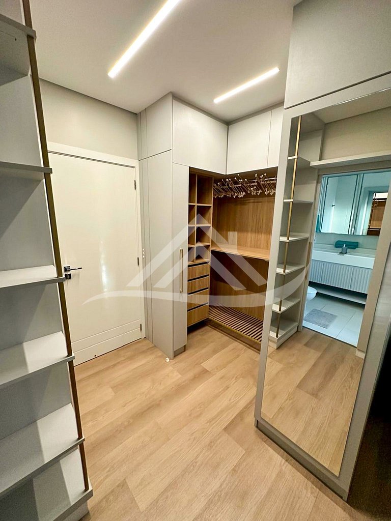 Condomínio Fechado Piscina 250m da Praia