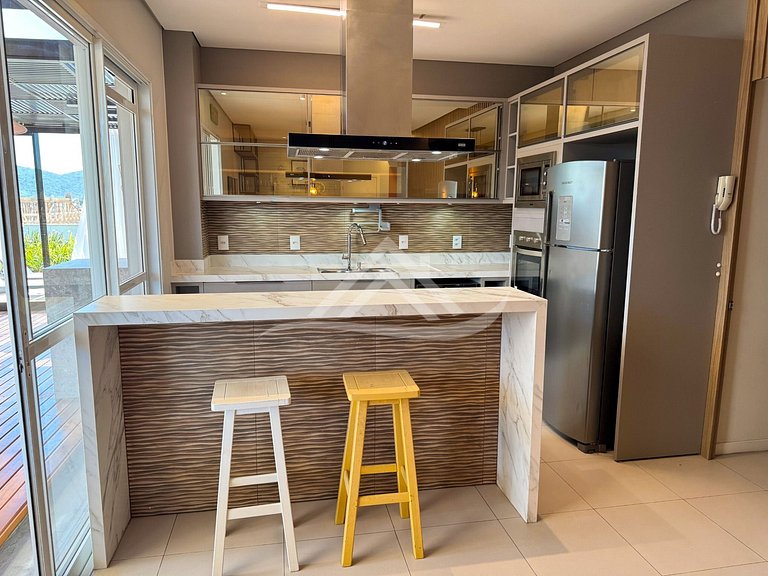 Linda Cobertura 3 Suítes Jacuzzi Privativa