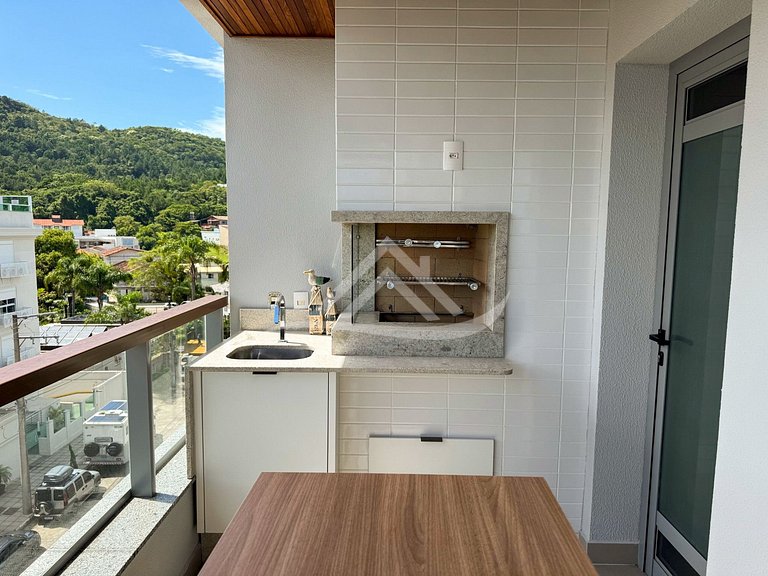 Apartamento Vista Mar 50m da Praia em Jurerê