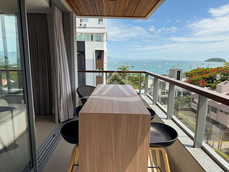 Apartamento Vista Mar 50m da Praia em Jurerê