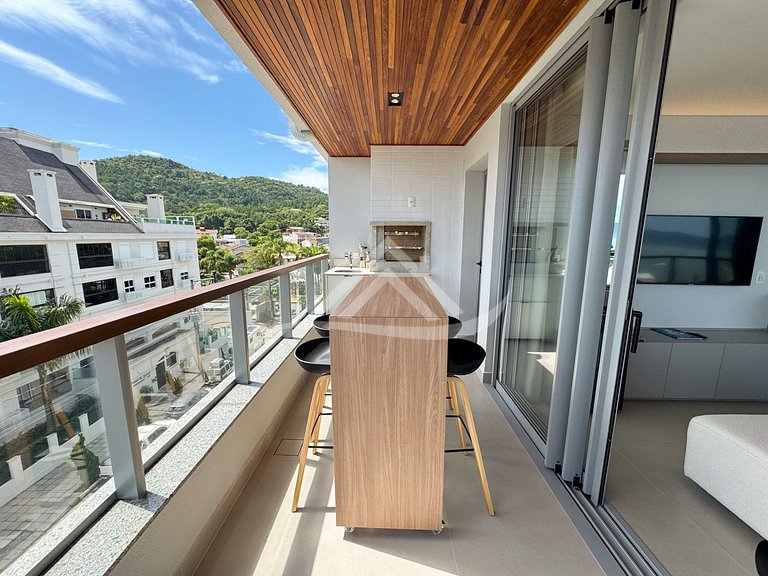 Apartamento Vista Mar 50m da Praia em Jurerê