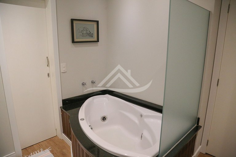 EDIFÍCIO PORTO MADERO JURERE