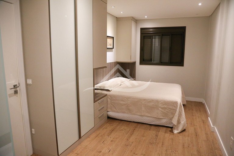 EDIFÍCIO PORTO MADERO JURERE