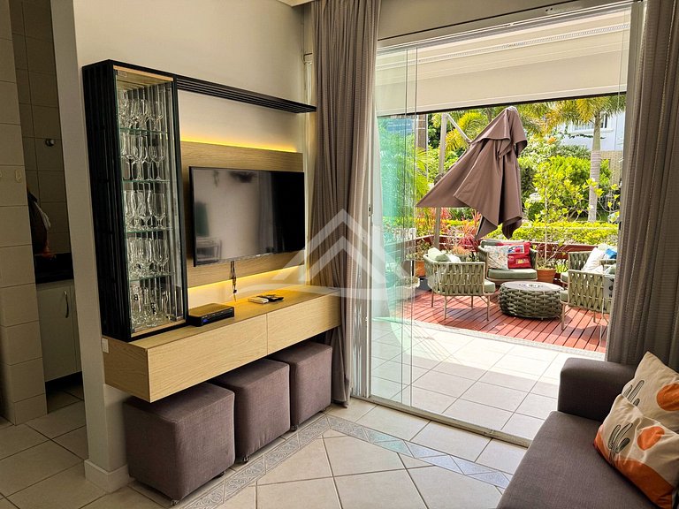 Beautiful Garden Prime Location Jurerê