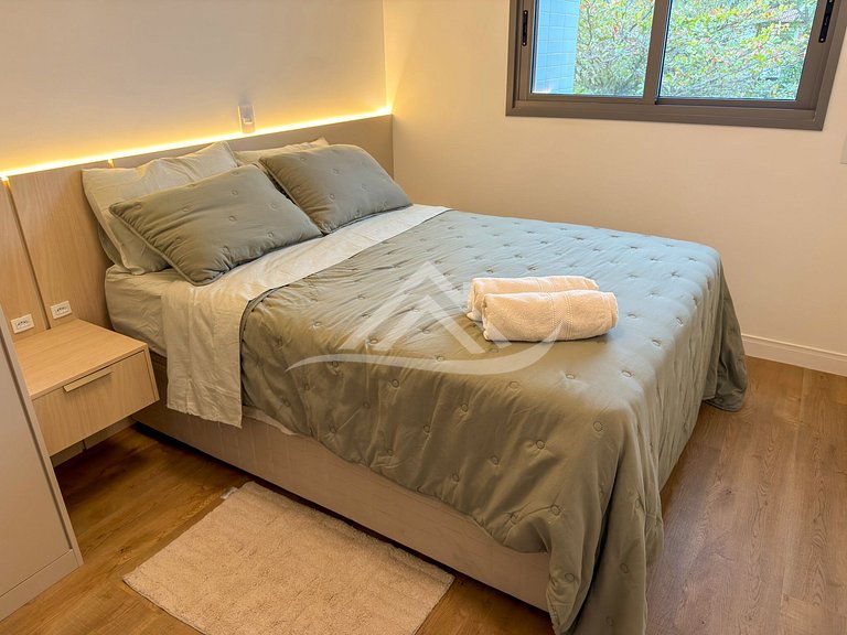150m da Praia de Jurere - Piscina - Pet Friendly
